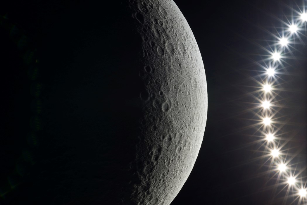 moon_lamp_3