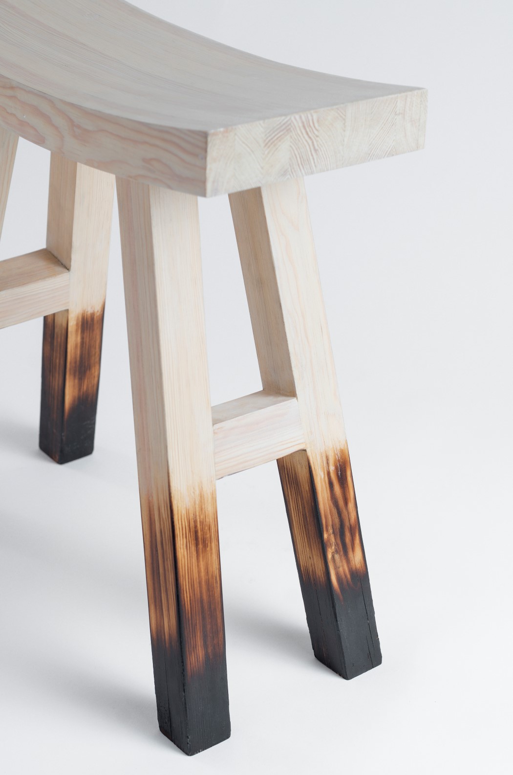 burnt_stool_4