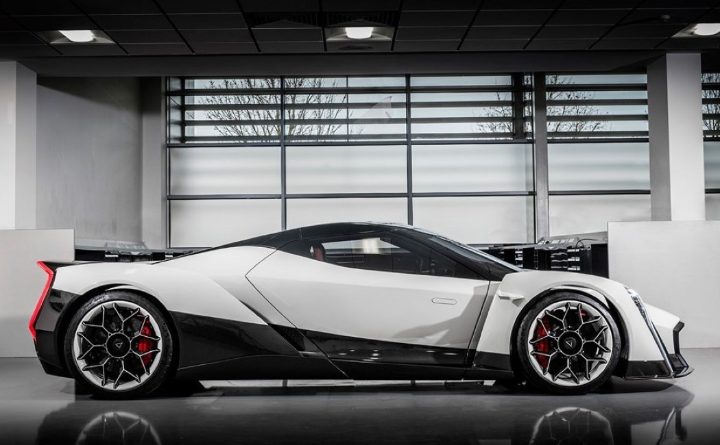 electric_hypercar_4