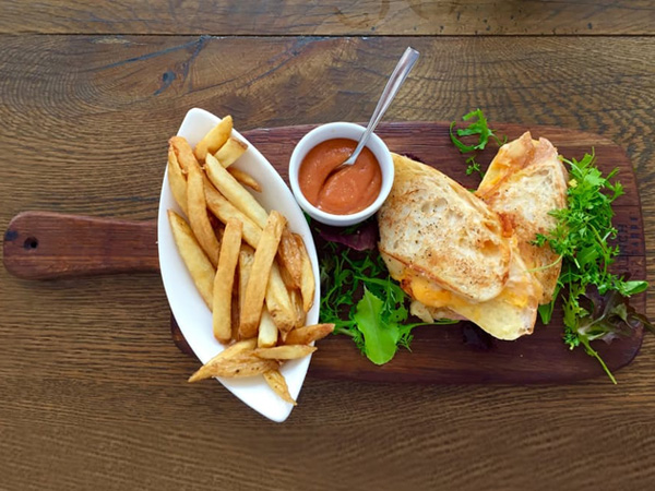 chopping board wood