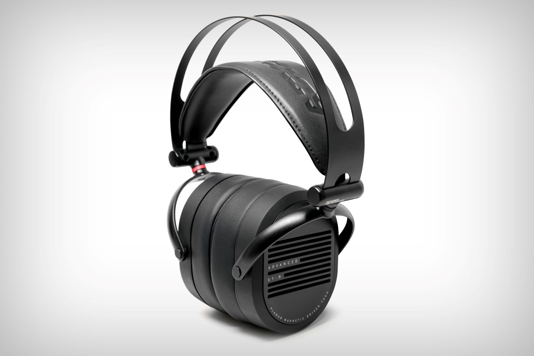 adv_gtr_headphones_9