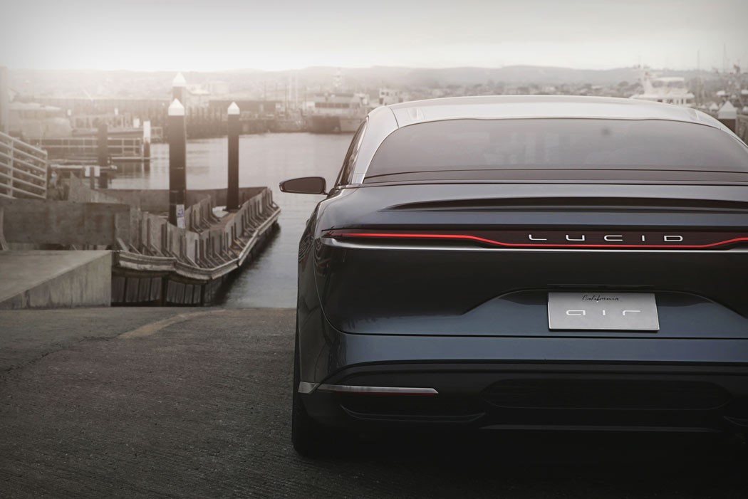 lucid_air_exterior_04