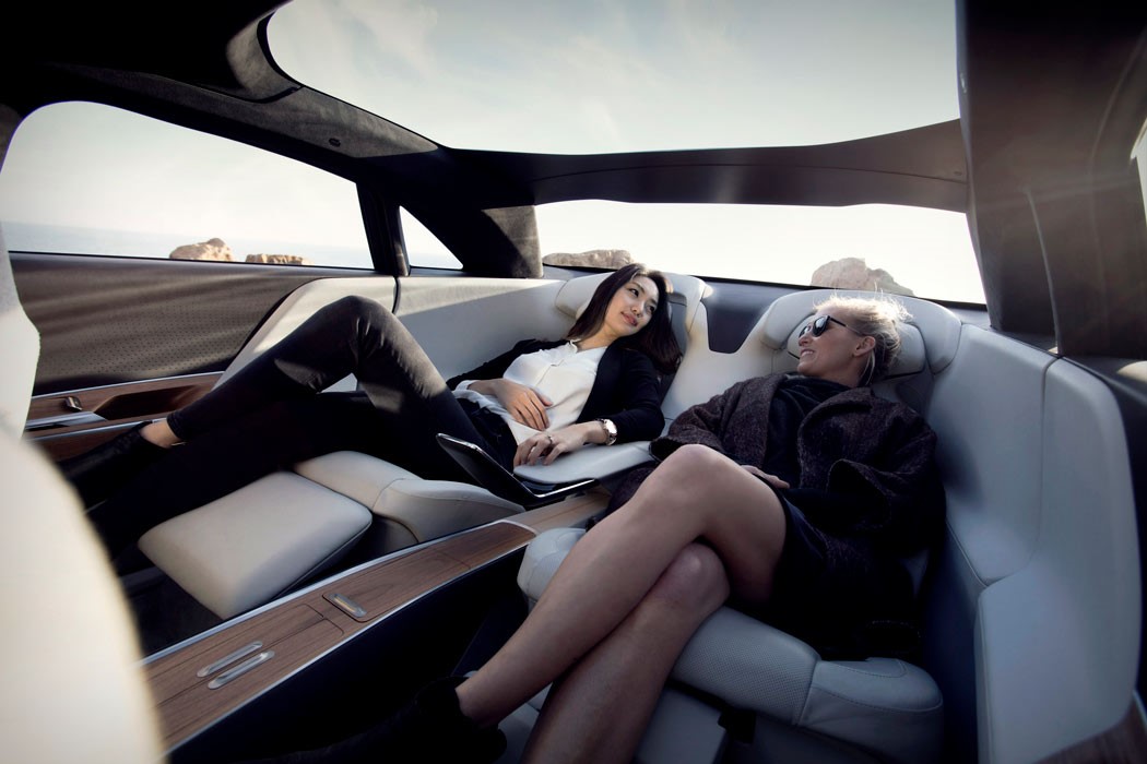 lucid_air_interior_07