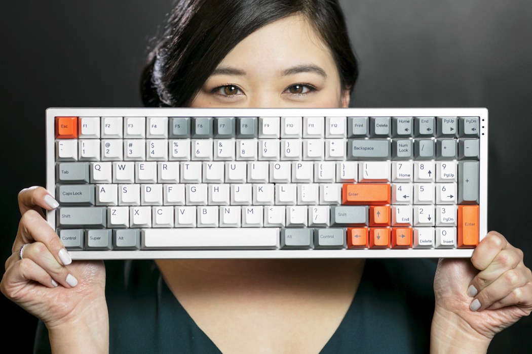 kira_mechanical_keyboard_01