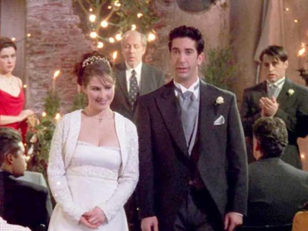 5 Legit Relationship Lessons I Learnt From ‘Friends’