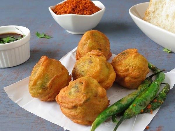 iDiva_Lip-Smacking-Street-Foods_Batata_Wada